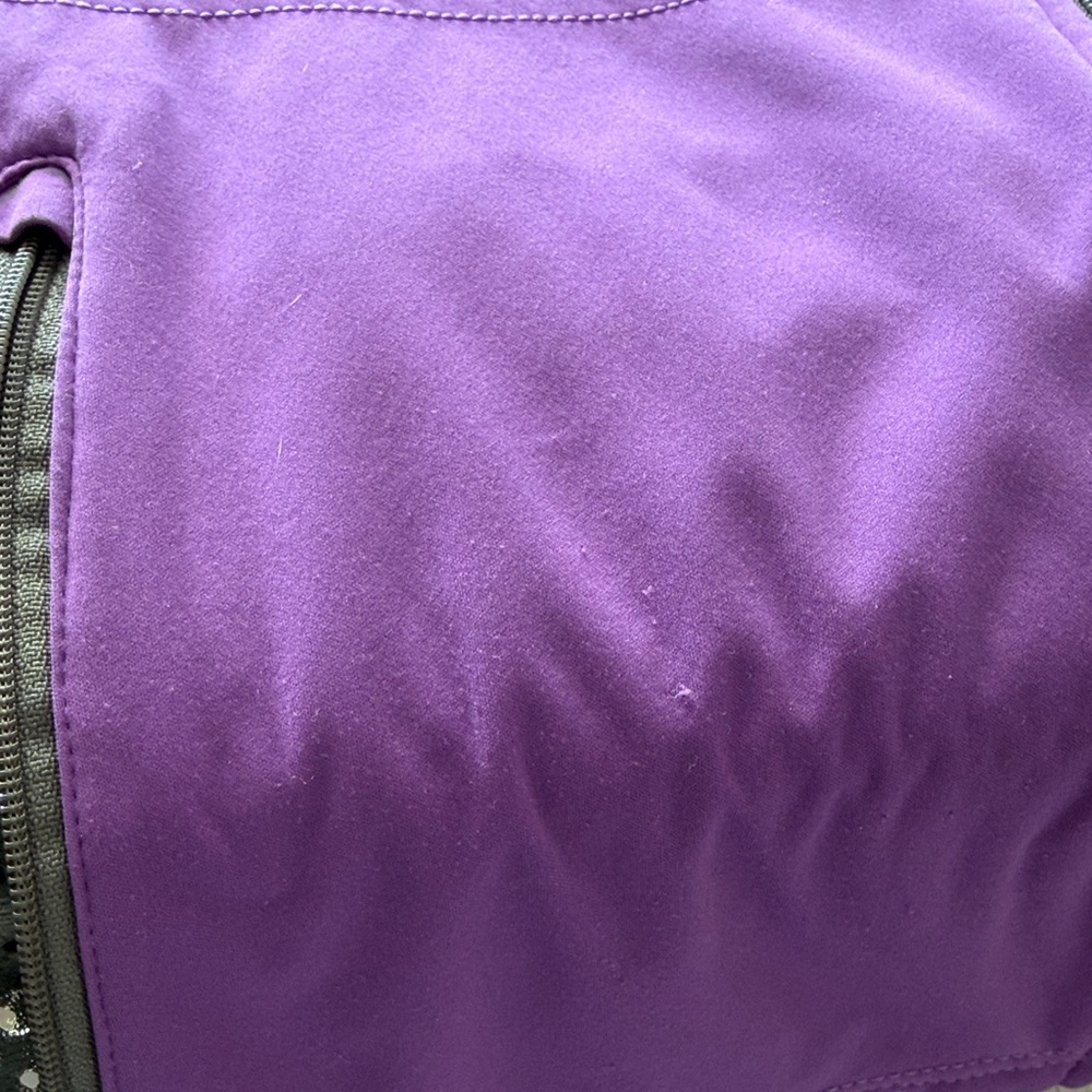 Patagonia Women's Polartec Base Layer Purple and Gray Jacket Size medium - Picture 11 of 11